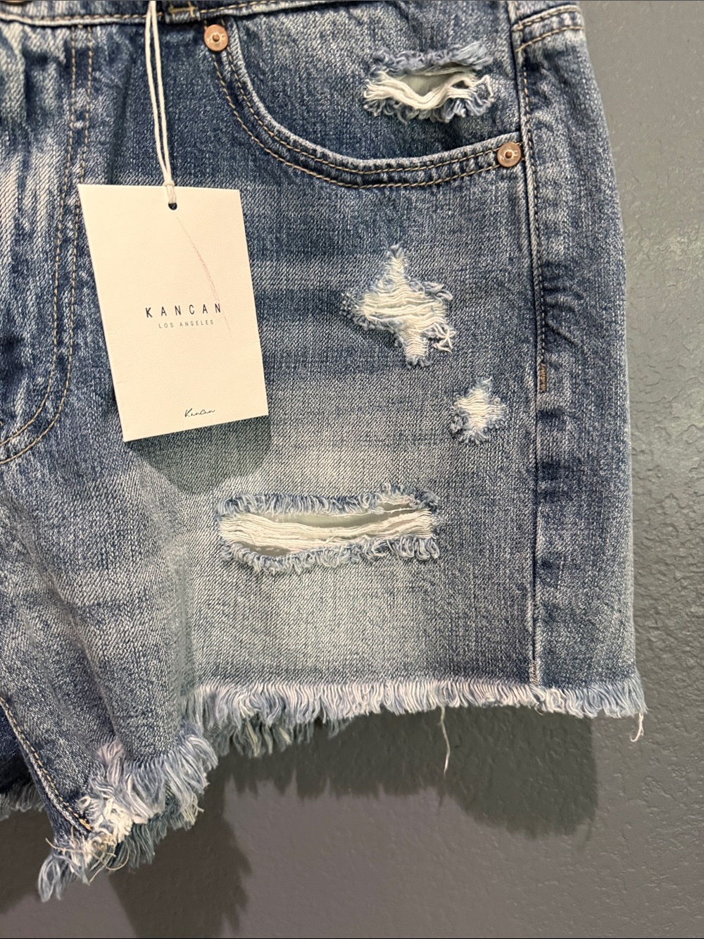 NWT KANCAN Denim Distressed Frayed Hem Blue Shorts Sz L - Picture 3 of 13